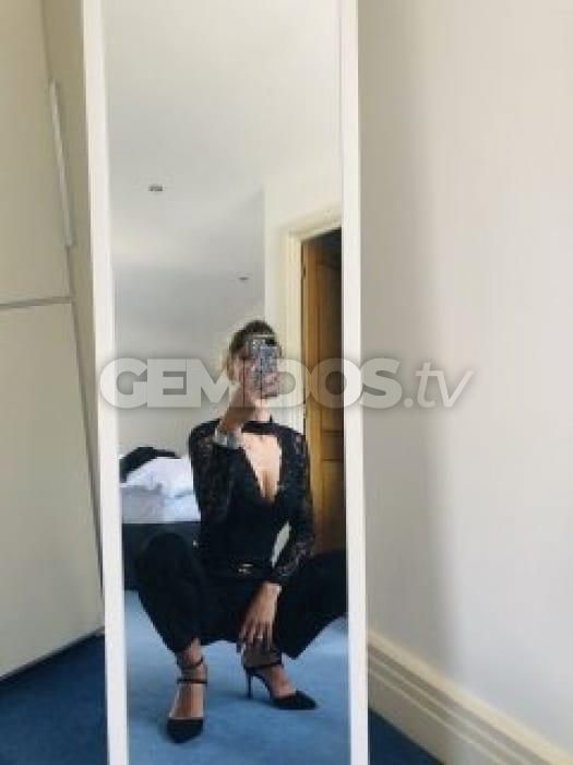 Nicole