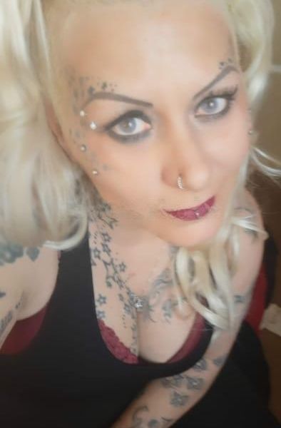 Escorts Dea in London