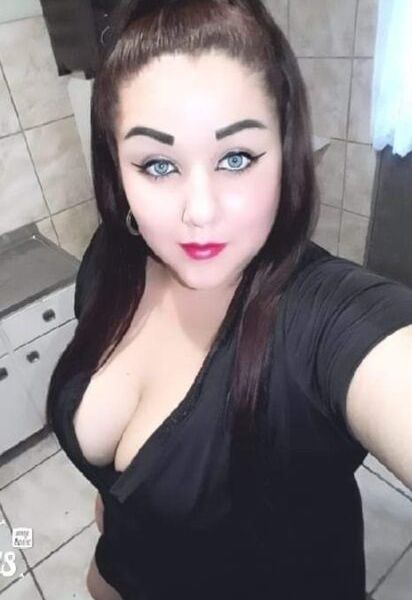 Escorts Sarah Shimit in Balneario Camboriú
