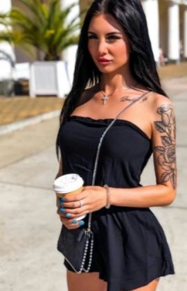 Evelyna