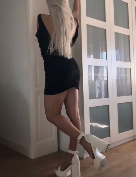 Escorts Catalina en Villa Urquiza