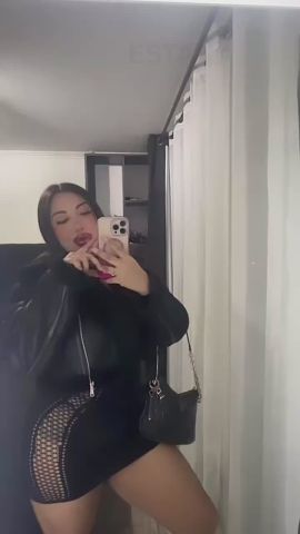 Estrella Michelle