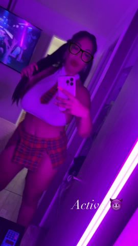 Estrella Michelle