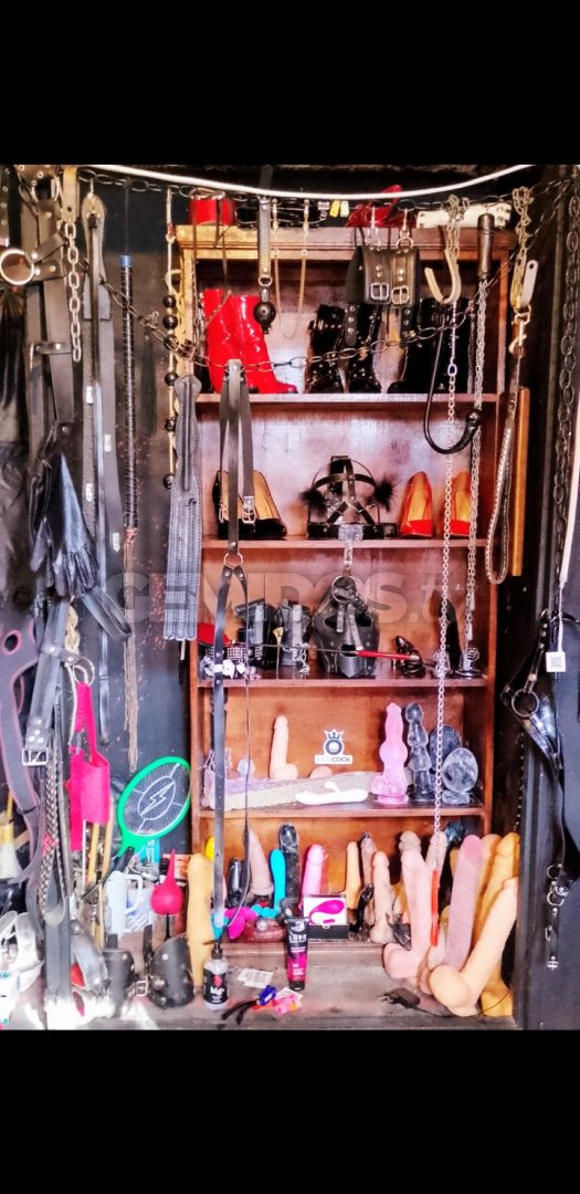 Mistress Sofia