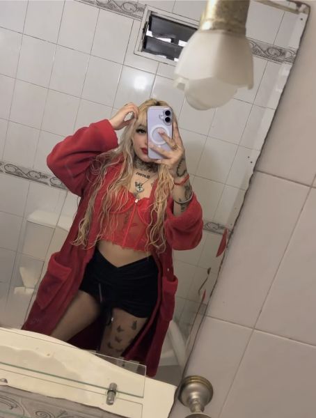 Soy lu con lugar,hago hoteles y domicilios , mi servicio onda novios súper cariñosa y  con el mejor bucal bien baboso, si queres pasar un momento de relax veni a conocerme 🫶🏻💋