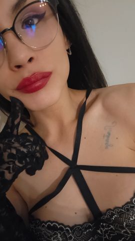 Bella 