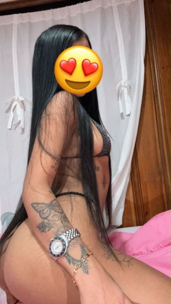 Escorts Andreina in Newark