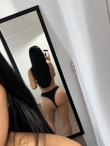 Escorts Angela in Metro Irarrazaval
