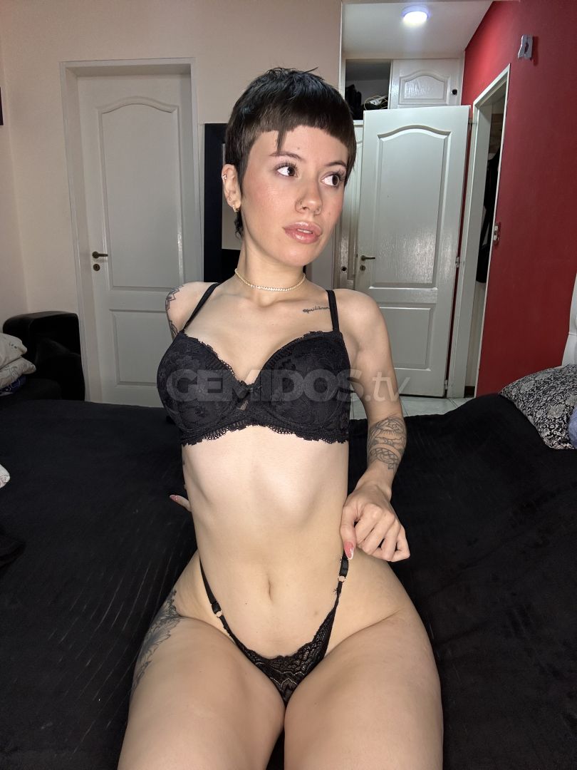 Alina 