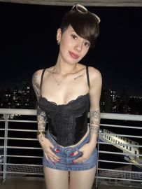Alina 