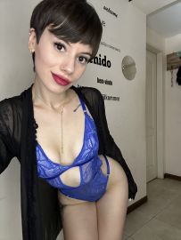 Alina 