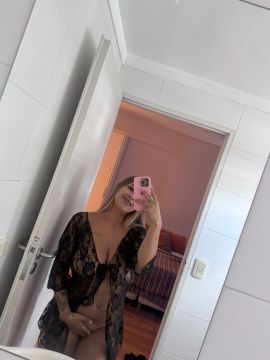 Zoe