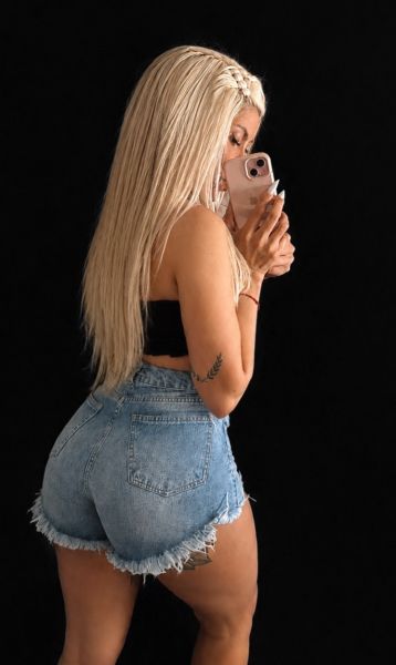 Escorts Izzie en Neuquen