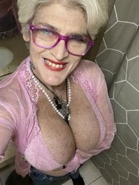 Zoe