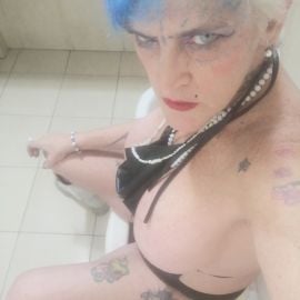 Zoe