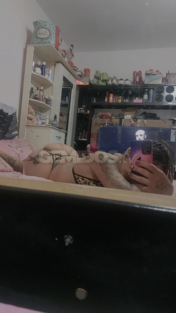 Mia