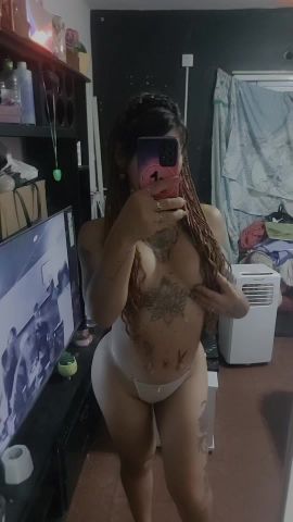 Mia