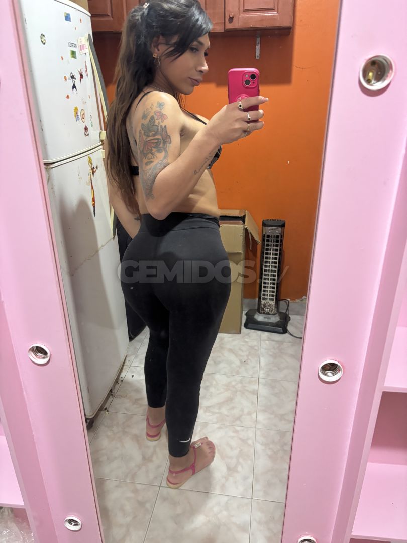 Mia