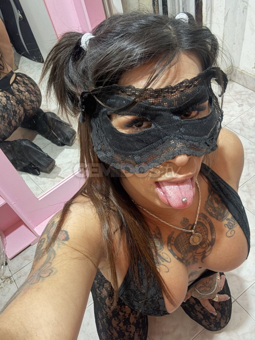 Mia