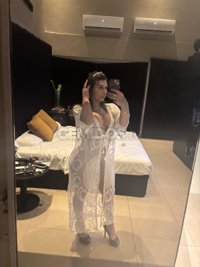Mia