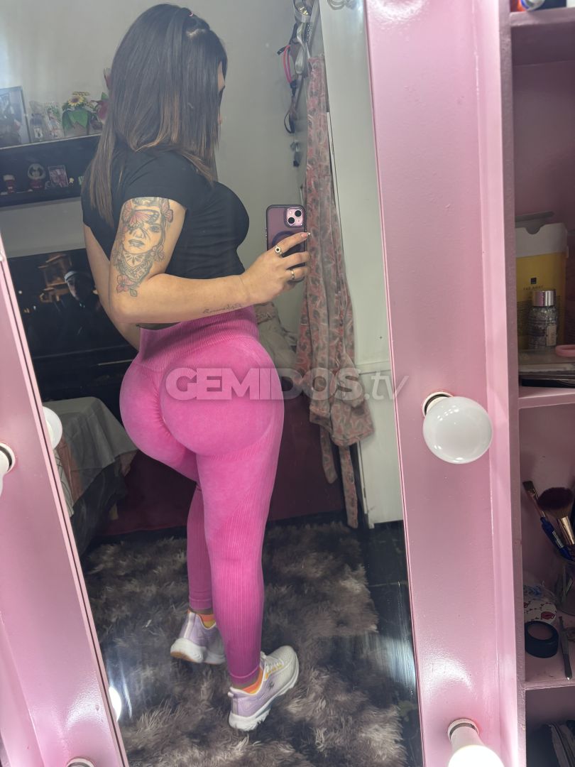 Mia