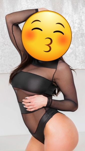 Hola amor ,si queres pasar un buen momento ,contactame . 
Llamadas y WhatsApp. 
Solo para hombres caballeros y solventes .Dispongo de lugar y salgo a domicilios tambien ❤️
Cita previa con 15 minutos de anticipación .
Te espero bebeee ! 🥵