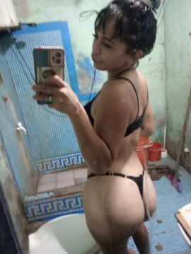 Vicky 