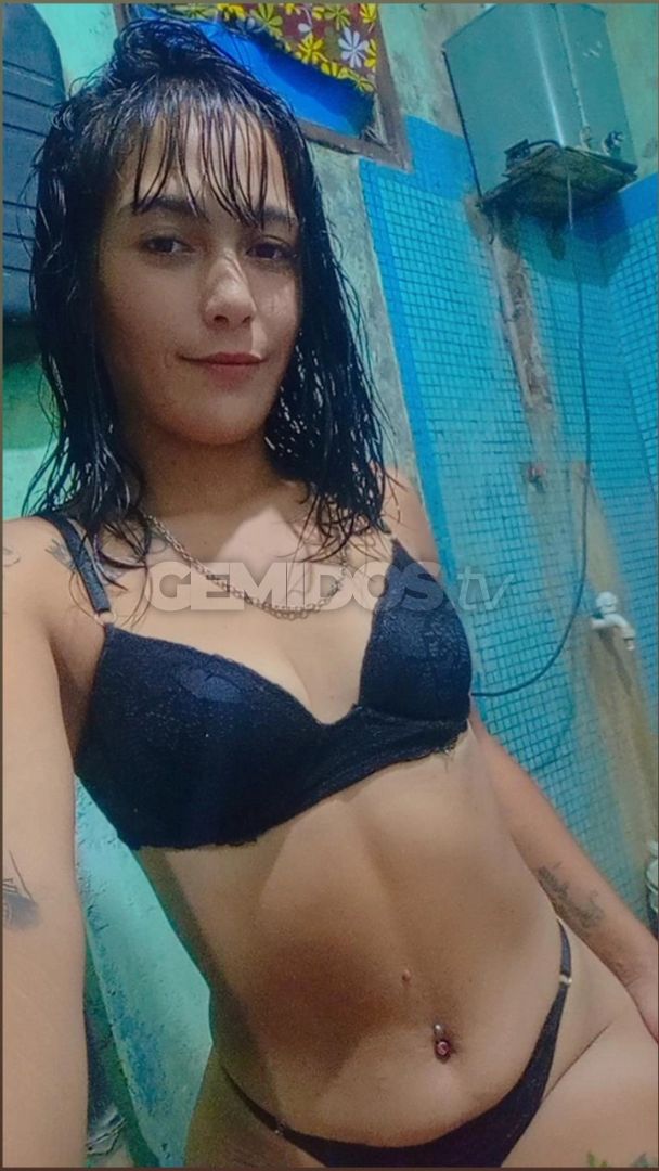 Vicky 