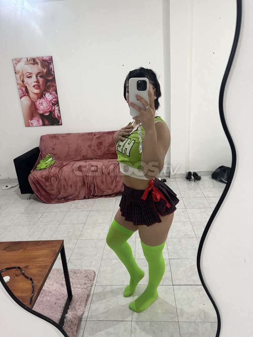 Mia