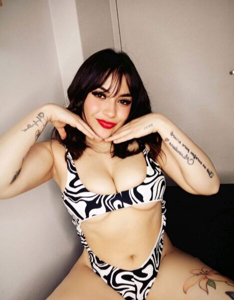Escorts Juli en Recoleta