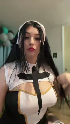 Mia