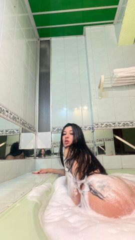 Mia