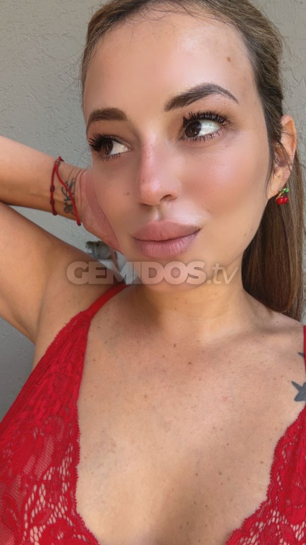 Mia