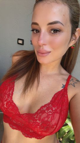 Mia