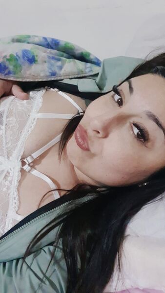  Soy Lara, fuego puro y cero tabúes. Si buscas intensidad, curvas reales y un encuentro que te deje sin aliento, soy tu mejor elección.
 Lo que vas a encontrar: Pasión, piel y una actitud que te va a encantar.
Cuento con lugar propio, super cómodo y reservado.
 Contacto: (wsp) 1138518850
 No te lo imagines, vivílo🔥