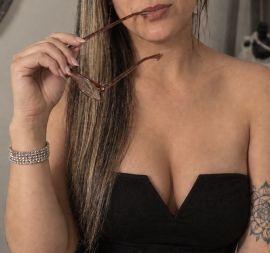 Mia