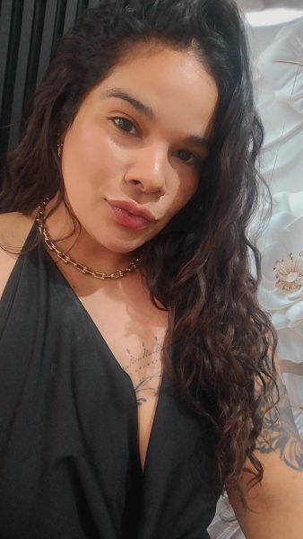 Masajista Profesional 🌿 con un toque de sensualidad y Erotismo 🌹🍒
Mis sesiones son únicas mezclando relajación ,bienestar y sensualidad
❣️ Háblame y te cuento más❣️