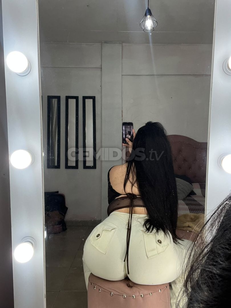 Mia