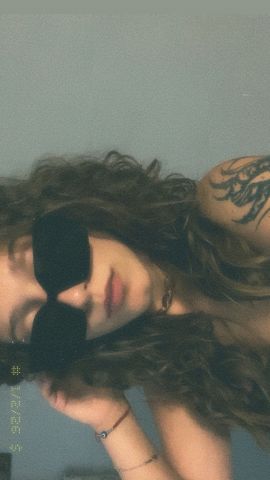Debra 