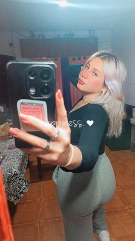 Jacqueline 