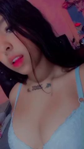 Mia 