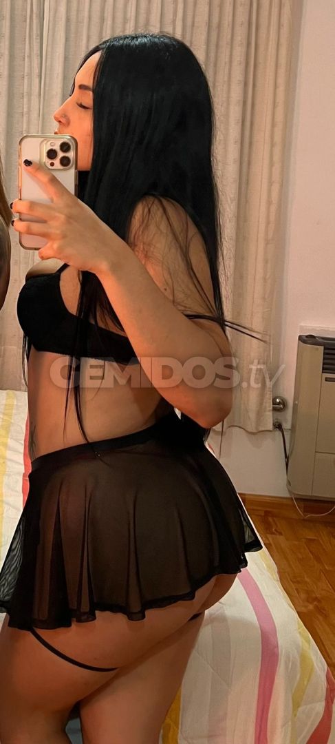 Mía